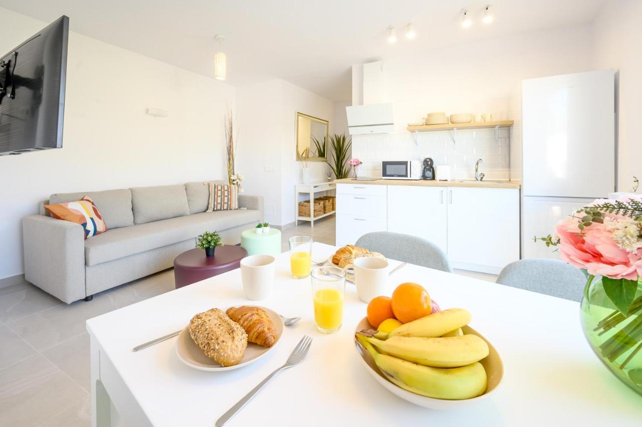 2 Bedroom, New, 1 Min To The Beach, City Center- Picasso By 10Tosea Fuengirola Eksteriør billede