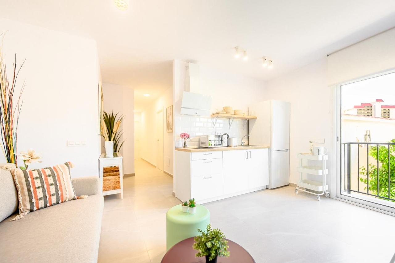 2 Bedroom, New, 1 Min To The Beach, City Center- Picasso By 10Tosea Fuengirola Eksteriør billede